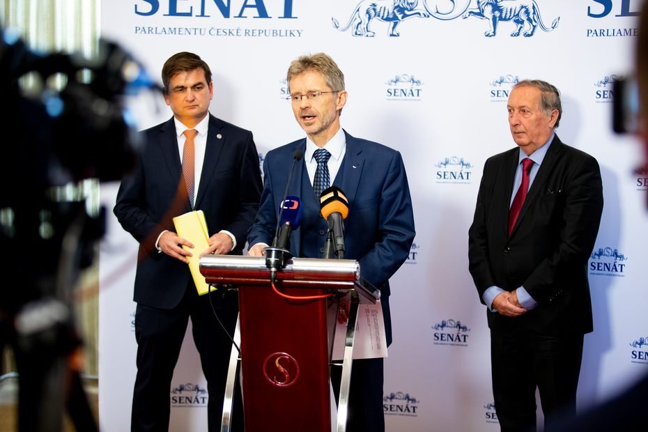 Senátorský klub ODS: Lesní zákon má chyby, ale pomáhá vlastníkům lesů. Podpoříme ho