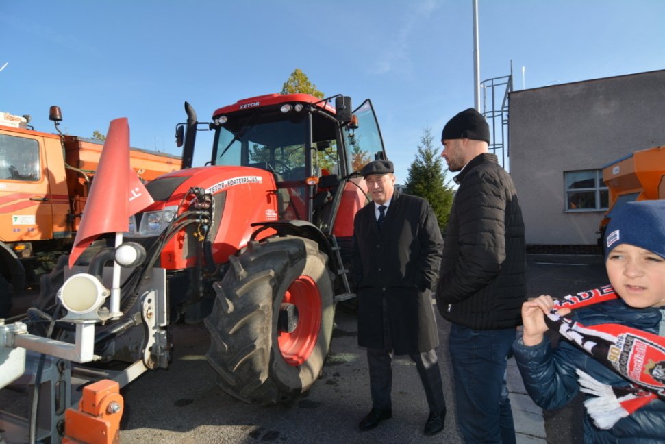 představení flotily techniky pro zimní údržbu komunikací ve správě města