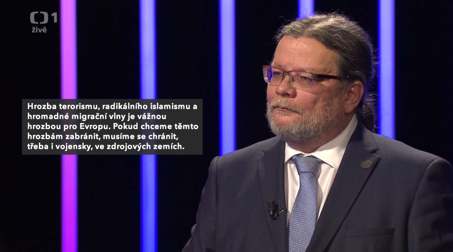 Máte slovo: Chrání nás naši vojáci na zahraničních misích NATO před terorismem a migrací?