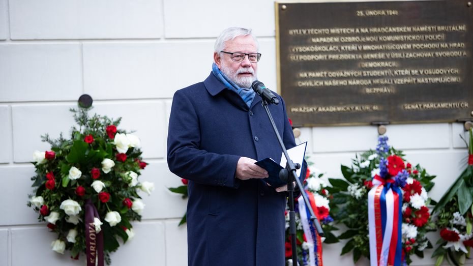 Boj s komunismem ještě neskončil, strašidlo komunismu stále obchází Evropou