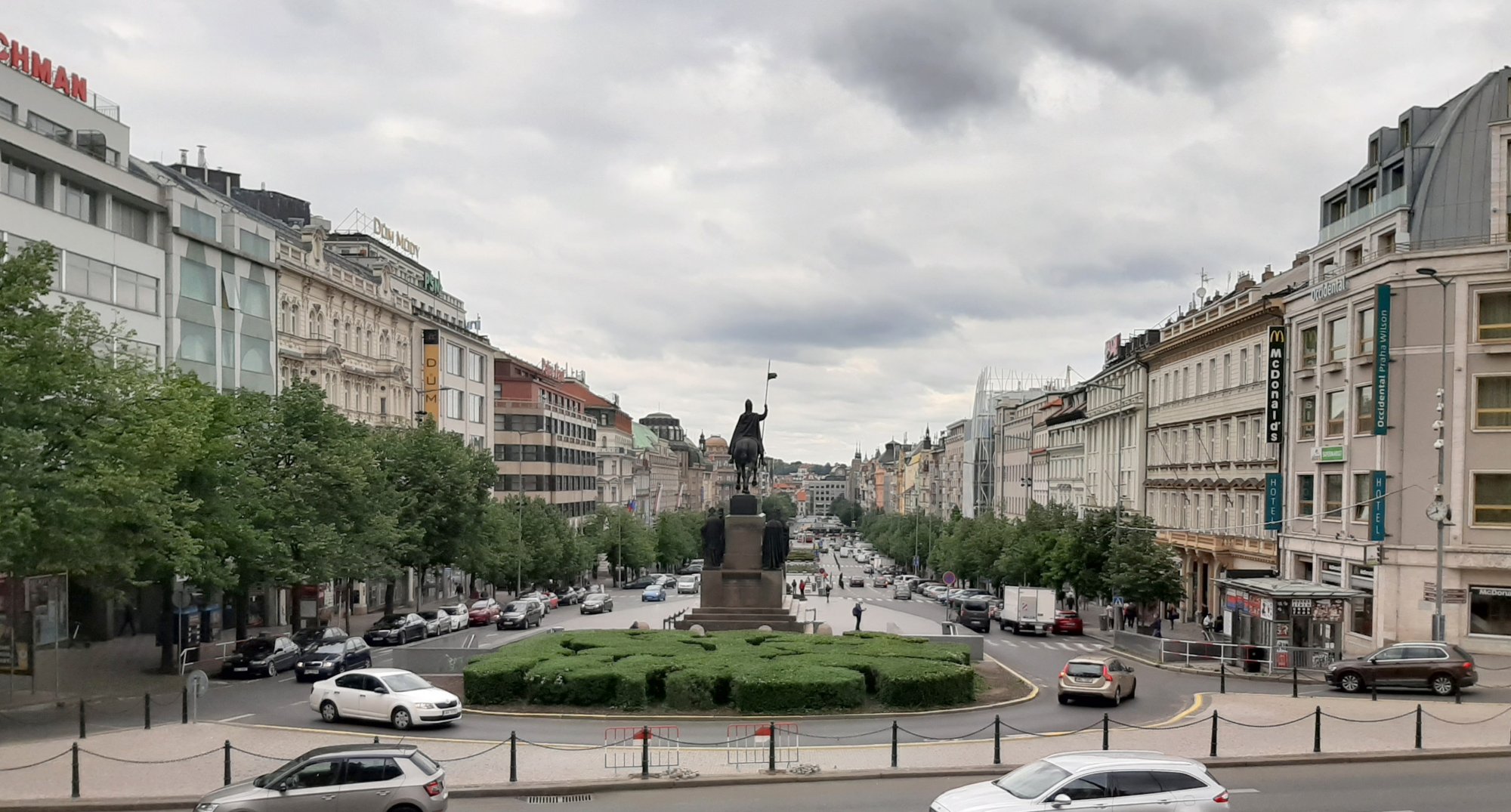 ODS Praha: Pomoc podnikatelům COVID Praha v ohrožení. Podnikatelům hrozí, že čerpání peněz může být zpochybněno.