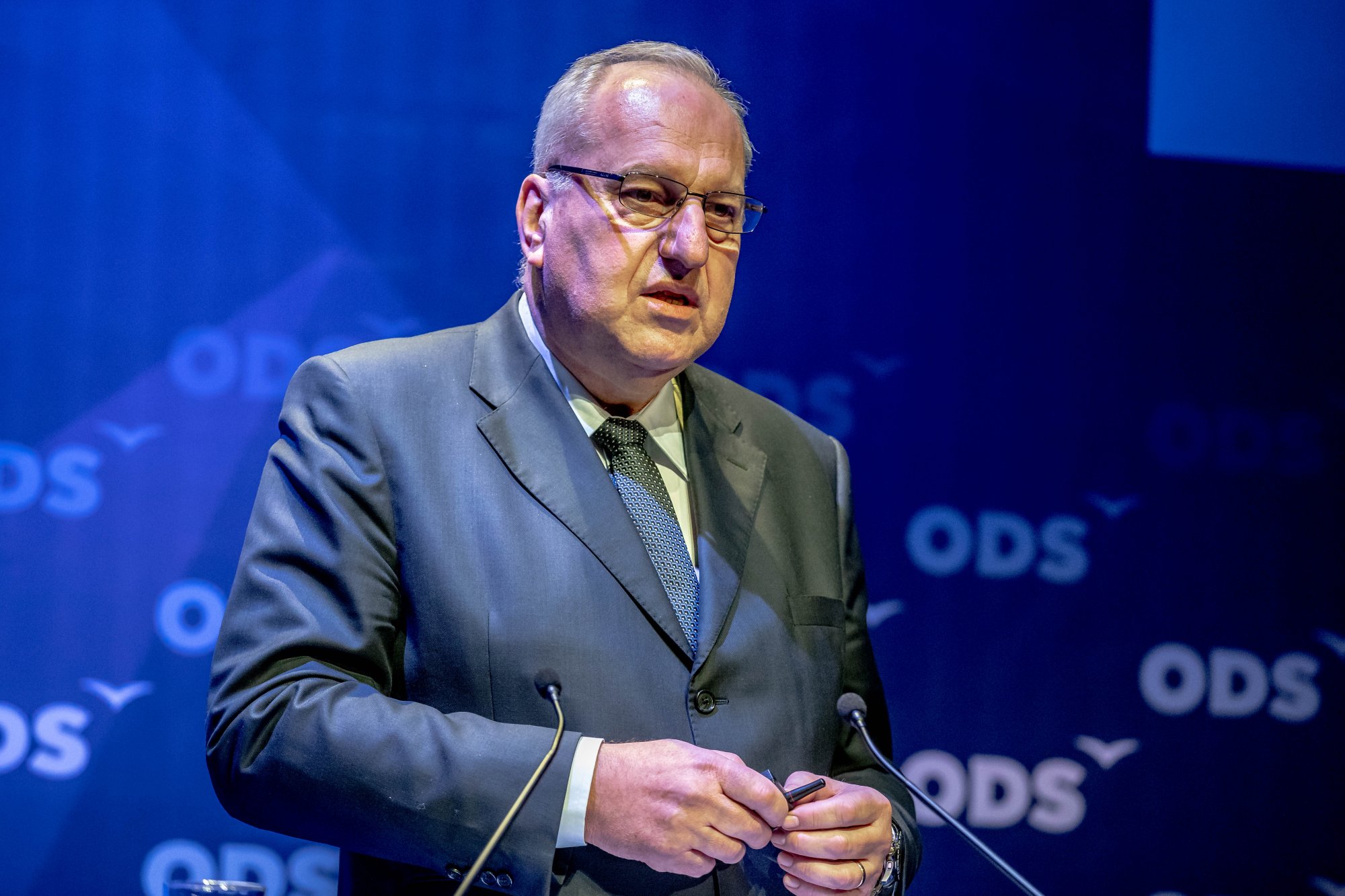 ODS je v extrémně těžké situaci. Hledá, jak vyhrát v marketingové soutěži