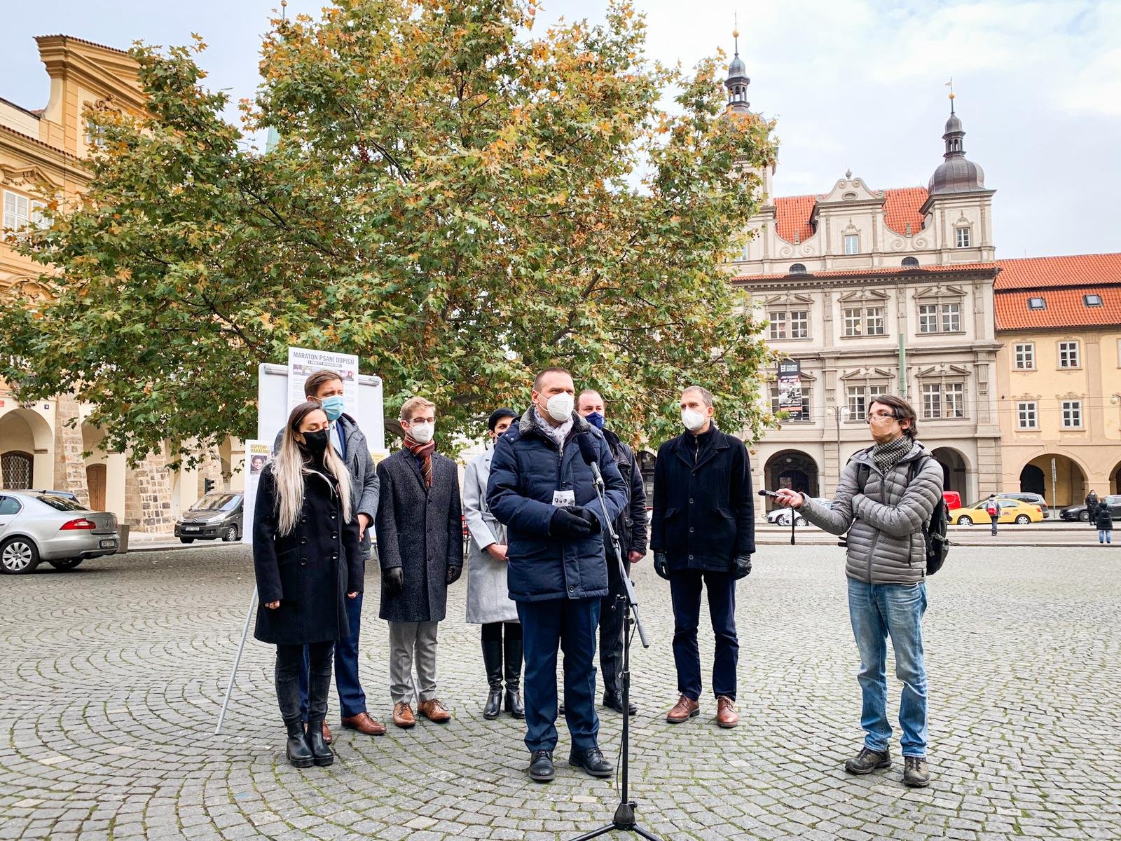 Bránit svobodu a lidská práva musíme neustále