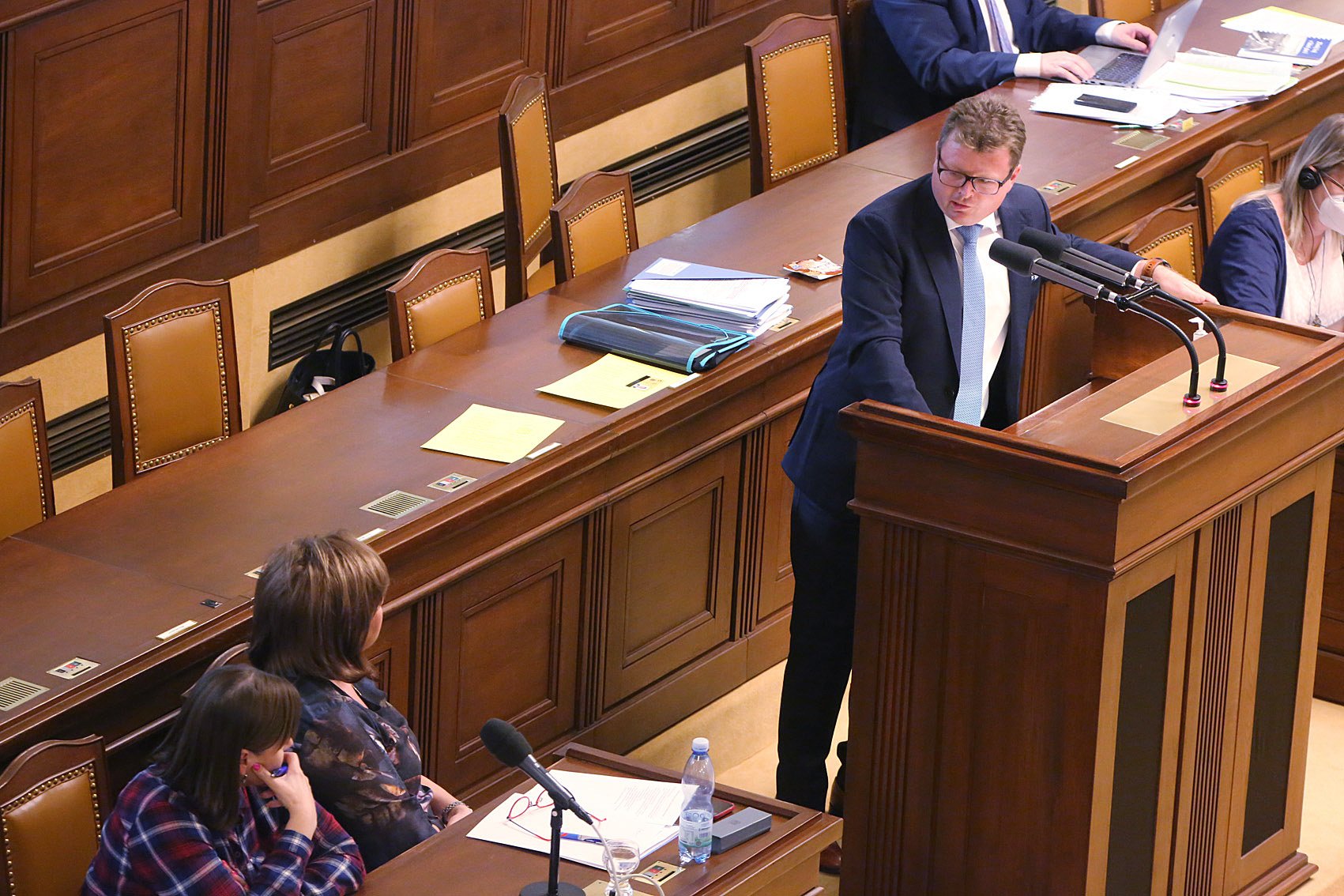 Ústní interpelace poslance Vojtěcha Munzara na premiéra Andreje Babiše ve věci zvýšení limitu pro registraci k DPH.