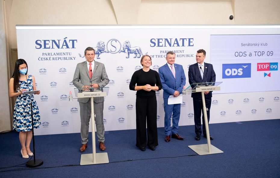 Senátorský klub ODS a TOP 09: Podporujeme pomoc téměř milionu pacientů a apelujeme na Sněmovnu, aby změny nebrzdila