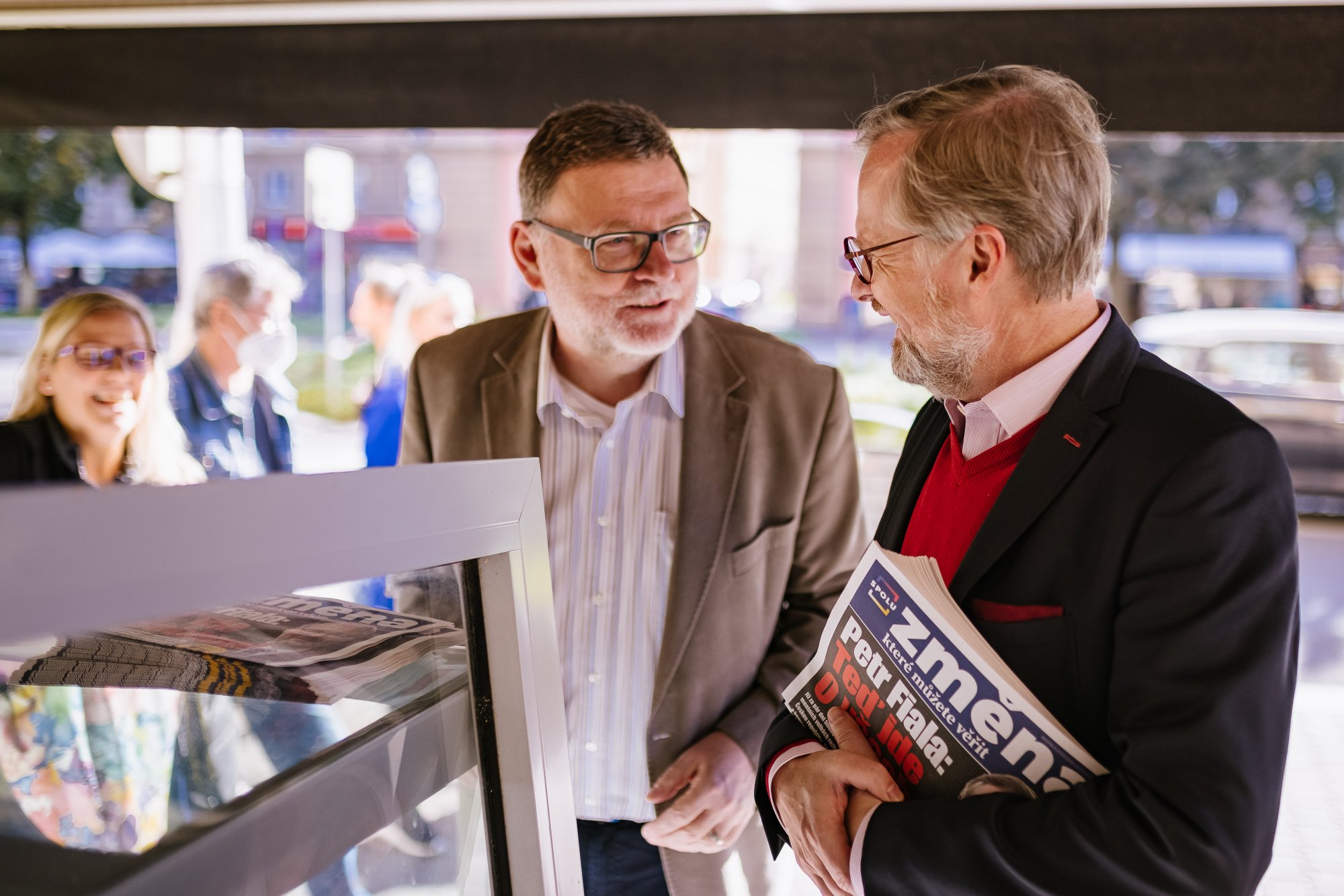 Aktuálně.cz: Stát musí šetřit na sobě. Je zkostnatělý a tučný