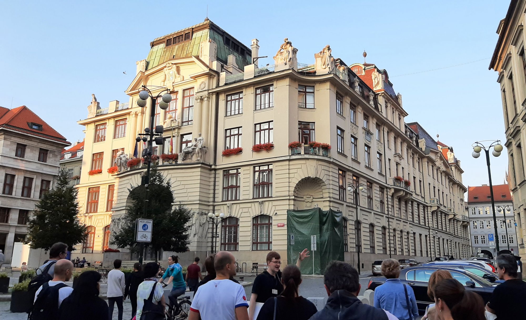 ODS PRAHA: VYZÝVÁME CELOU DOZORČÍ RADU DOPRAVNÍHO PODNIKU PRAHA K OKAMŽITÉ REZIGNACI