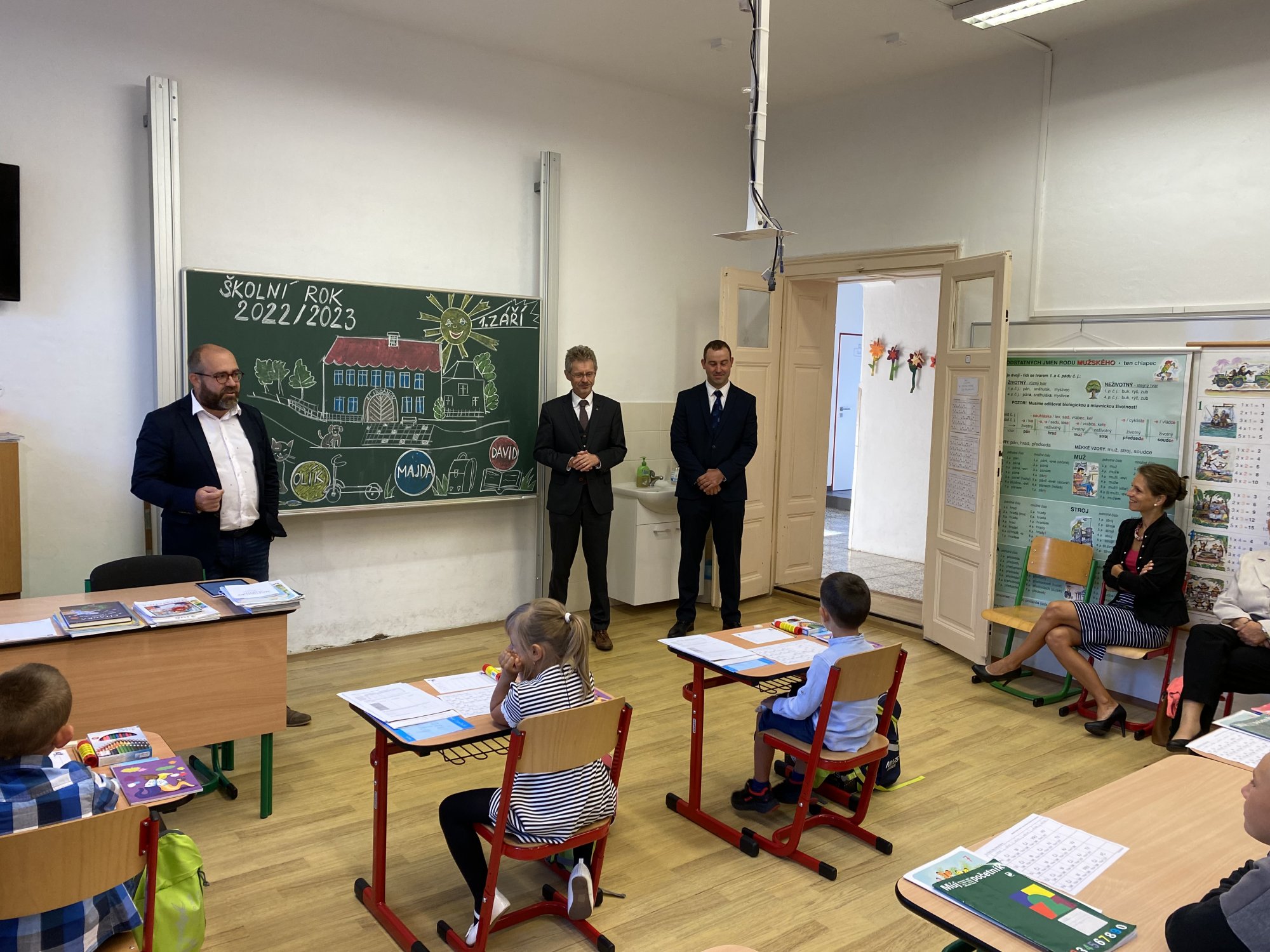 Předseda Senátu zahájil školní rok v malotřídce v Urbanově na Jihlavsku