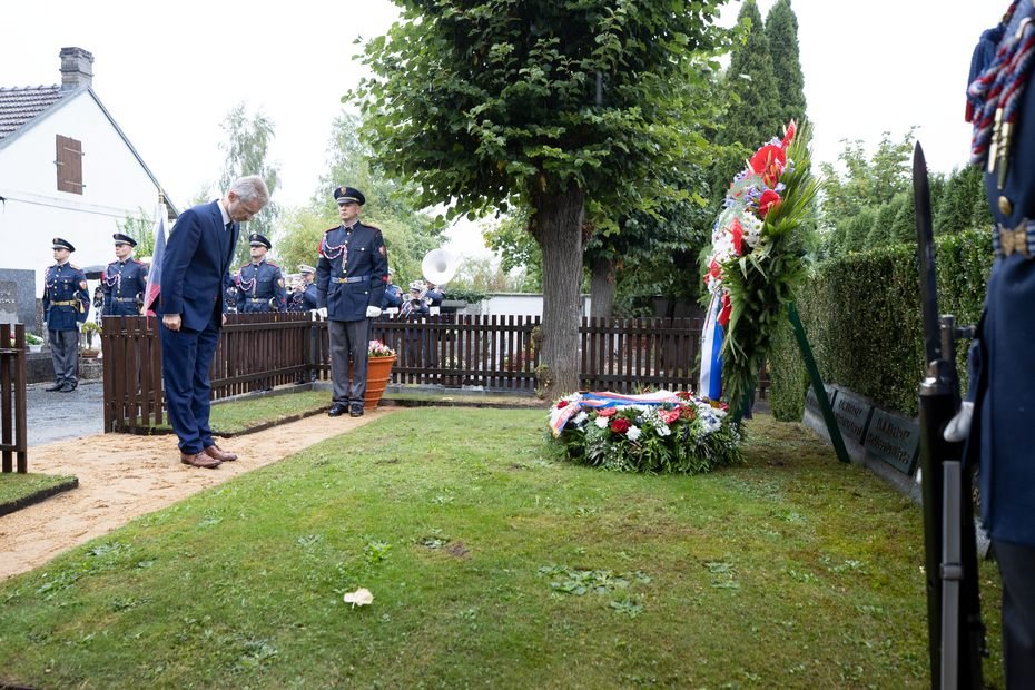 Předseda Senátu uctil památku prezidenta TGM slovy: Politika se má dělat poctivě, odvážně a s úctou k druhým