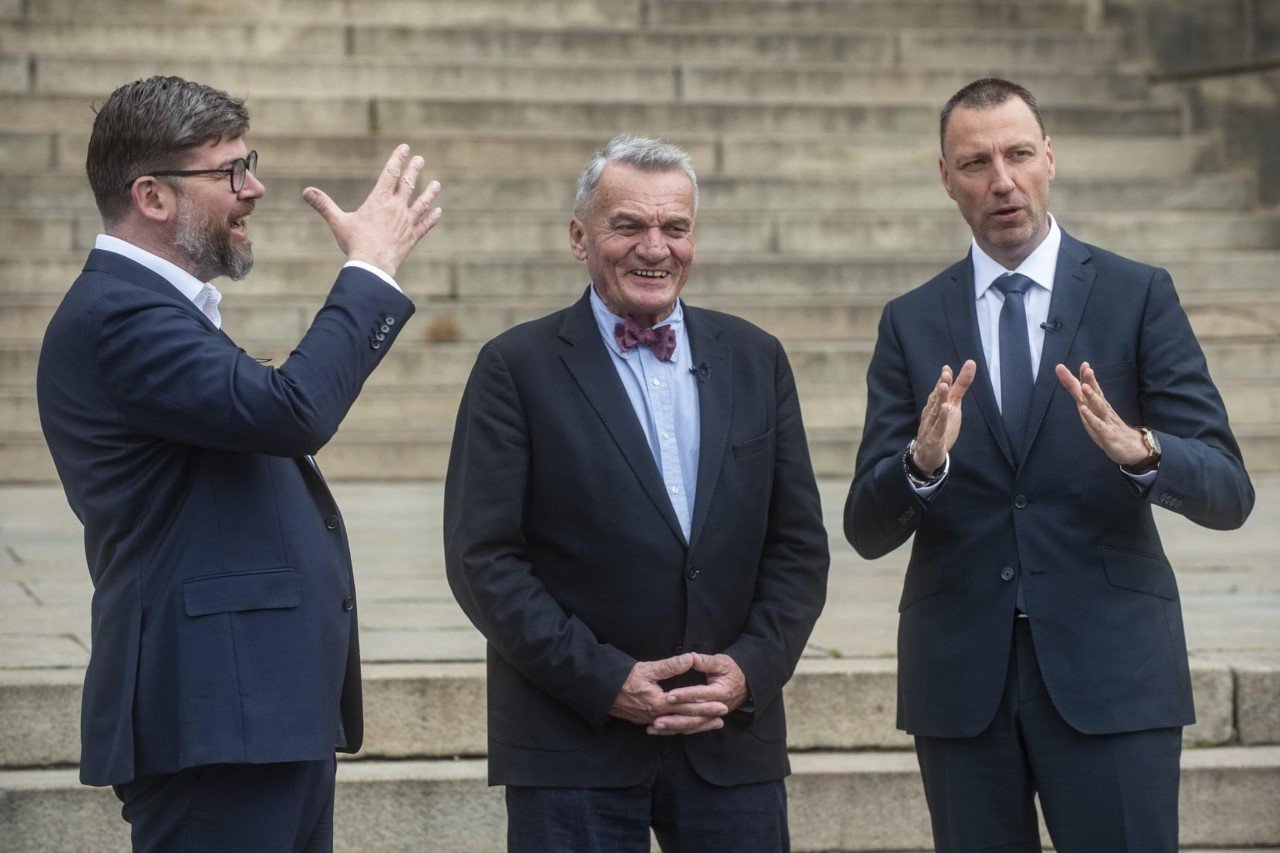 STABILNÍ KOALICI NELZE POSTAVIT S PARTNEREM, KTERÝ VÁS NERESPEKTUJE