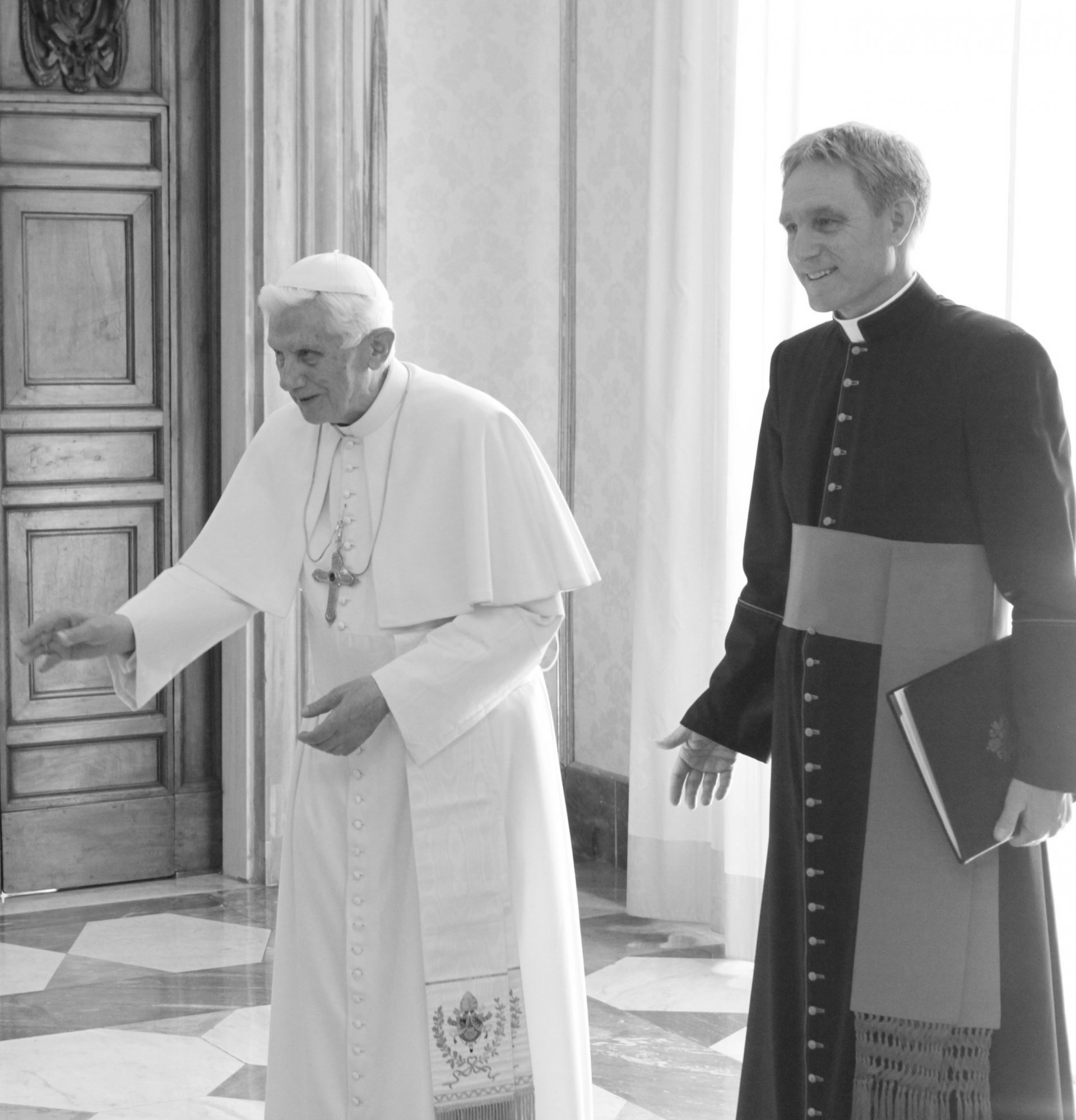 Ztrátou Benedikta XVI. odchází nejen osobnost církve, ale i významný člověk s konzervativními a tradičními hodnotami