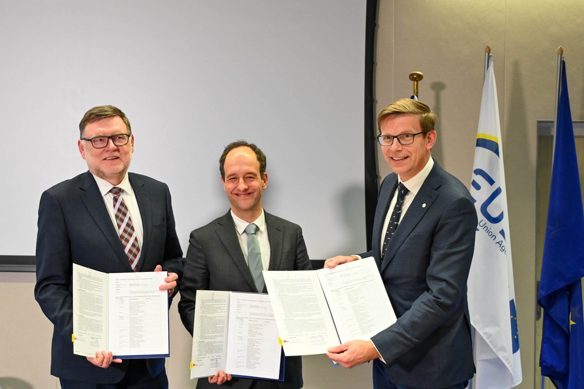 Vláda a EUSPA podepsali memorandum o budově Nové Palmovky