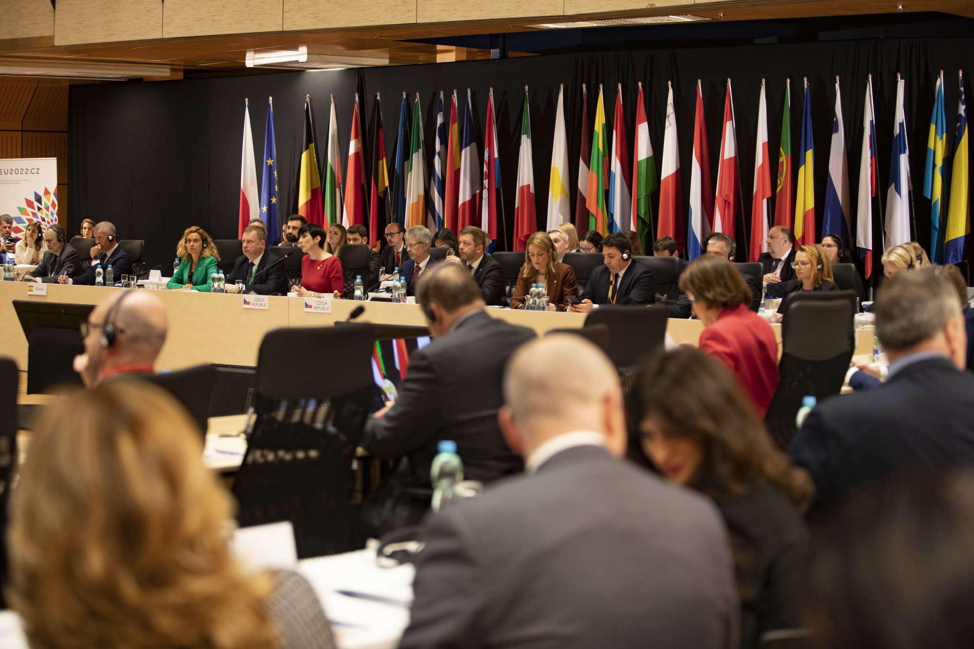 KonferencE předsedů parlamentů EU: Žijeme na dluh, a to se musí změnit