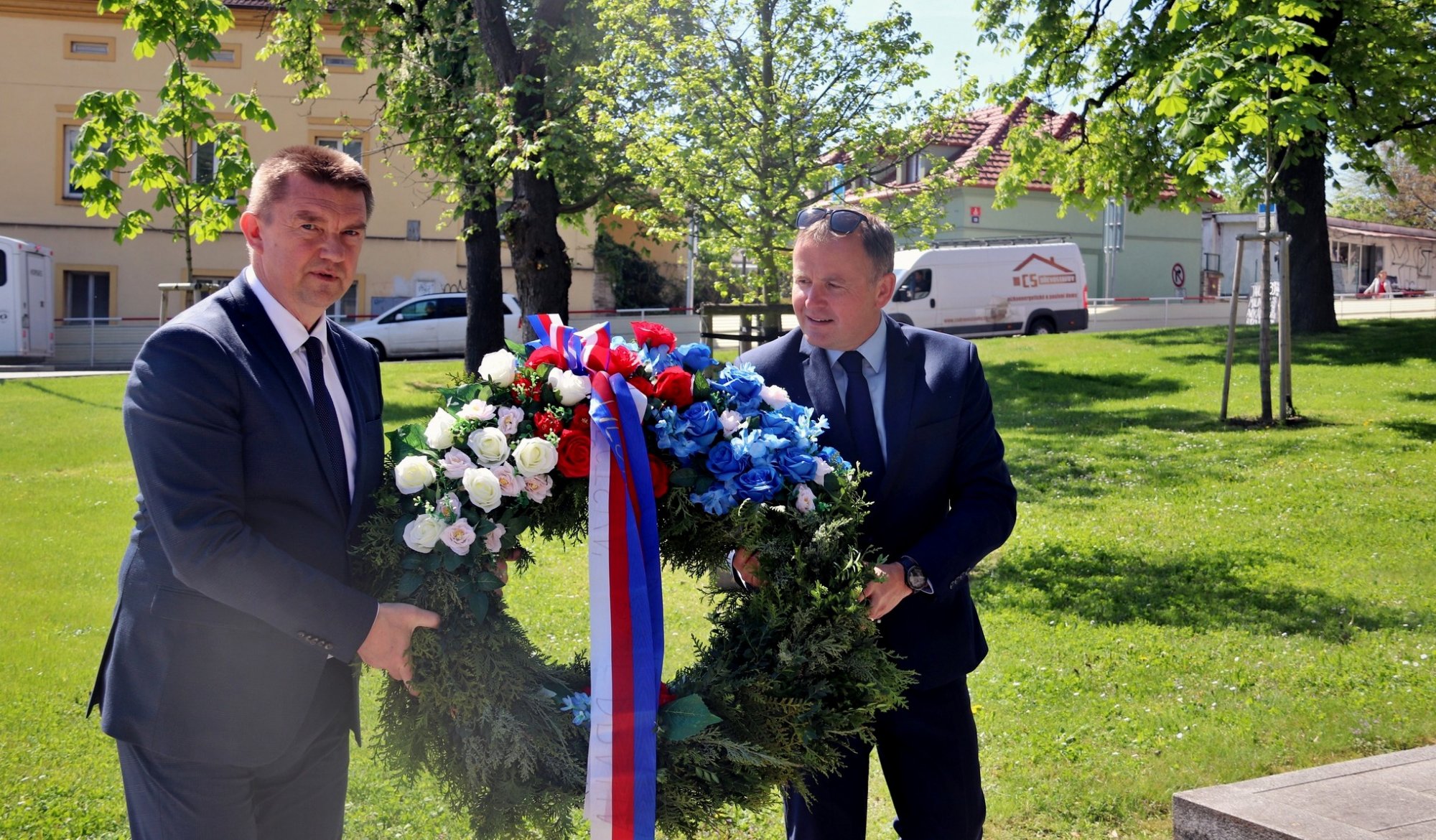 Radnice a školáci si připomněli konec války