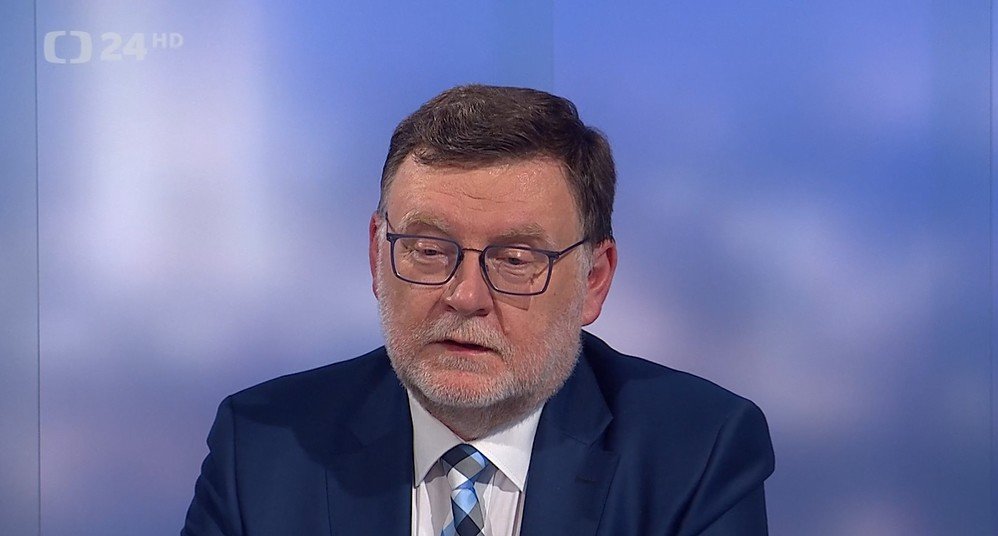 Události, komentáře: Debata o důchodech a rozpočtu