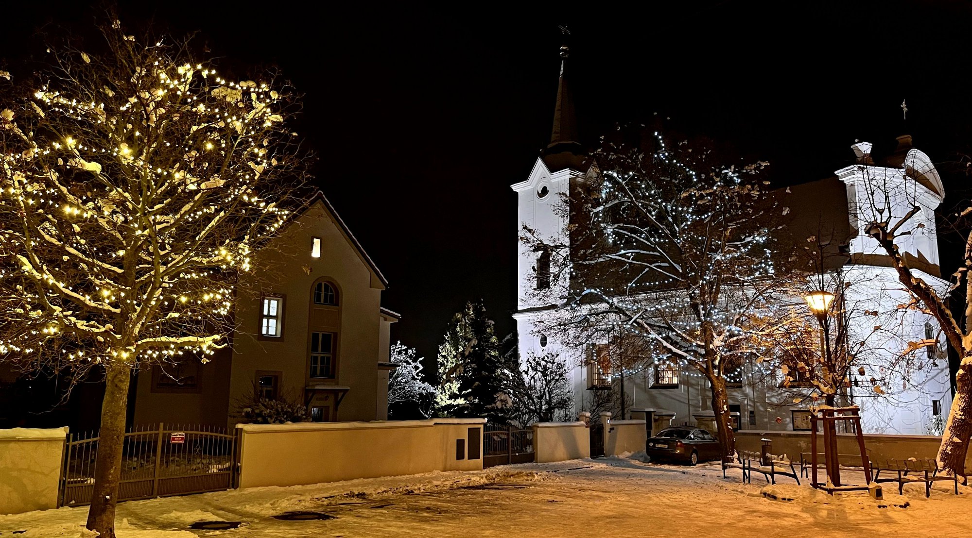 Radotínské Vánoce nabídnou nový jarmark, dárkem bude otevření nádražní budovy