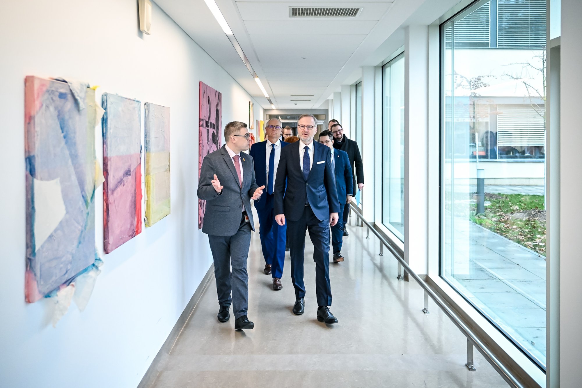 Investice do rozvoje péče o onkologické pacienty stále rostou, prioritou je podle premiéra Petra Fialy prevence