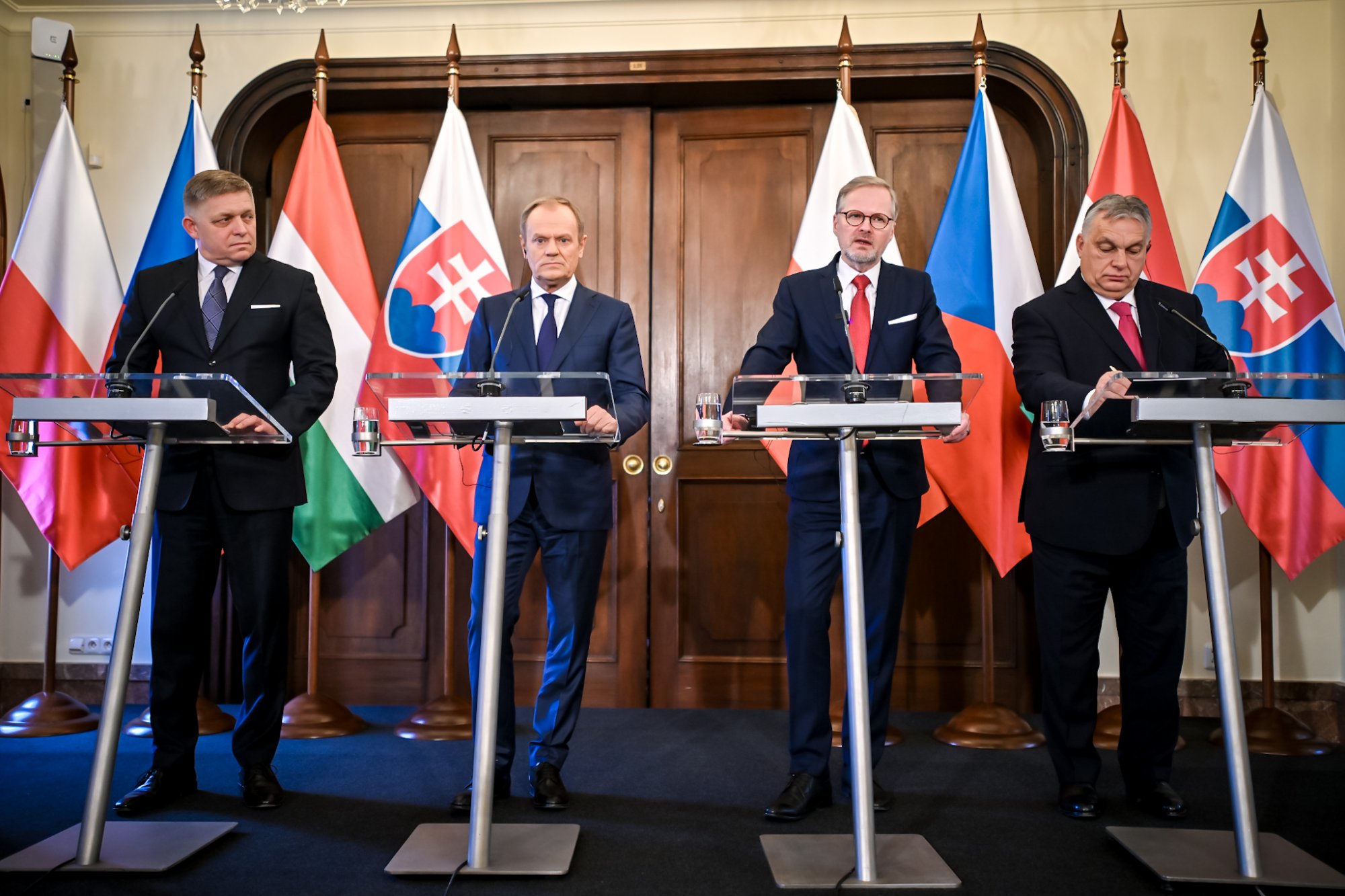 Premiéři zemí V4 se shodli na tom, že ruská agrese na Ukrajině je hrubým porušením mezinárodního práva