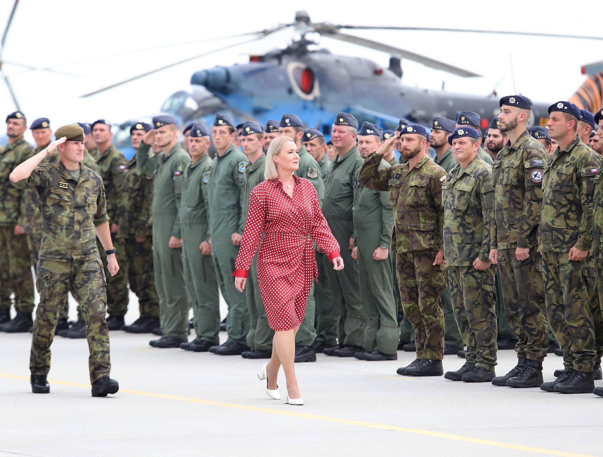 Ministryně obrany Černochová k muniční iniciativě: Je potřeba využít potenciál koalice