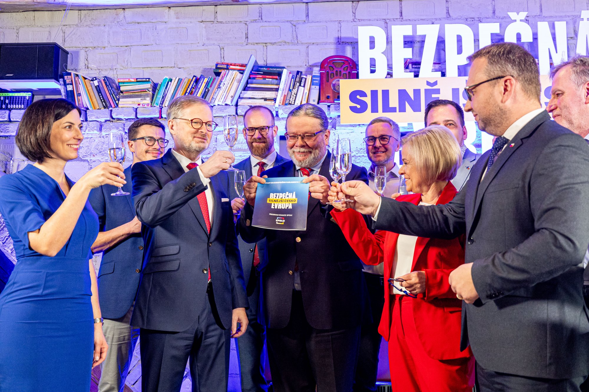 Do Evropy jdeme SPOLU, se silným týmem kompetentních kandidátů! Koalice představila silný tým osobností s vizí pro bezpečnou a antibyrokratickou Evropu