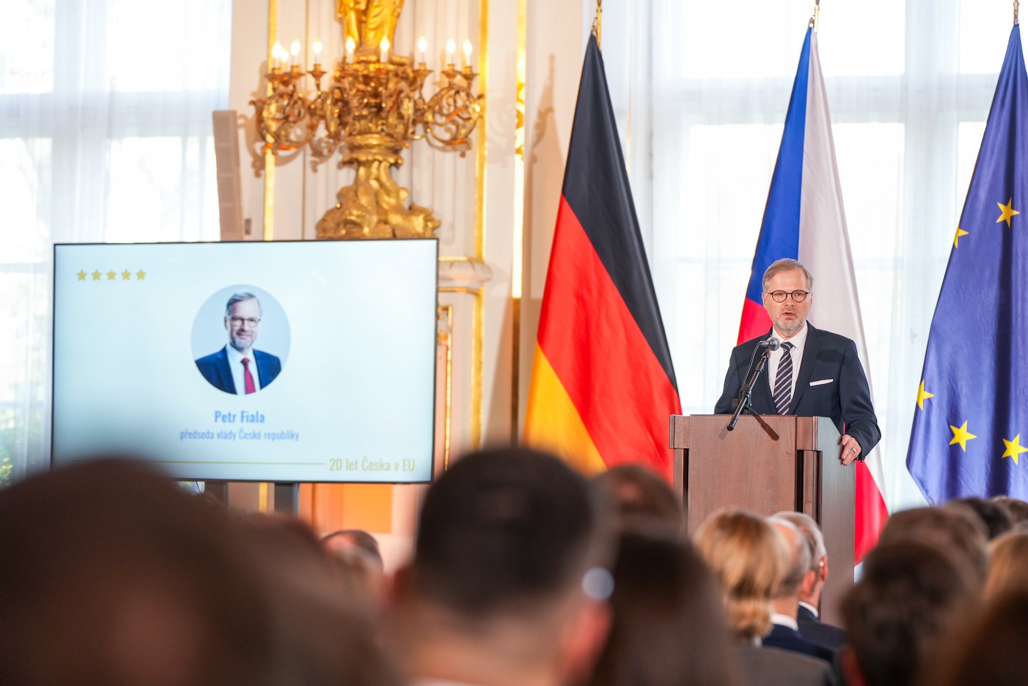 Projev premiéra Petra Fialy na konferenci „20 let Česka v EU: Vize pro rozšířenou Evropu"