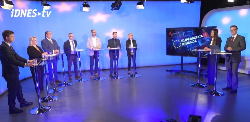 Superdebata lídrů eurokandidátek na iDNES.cz