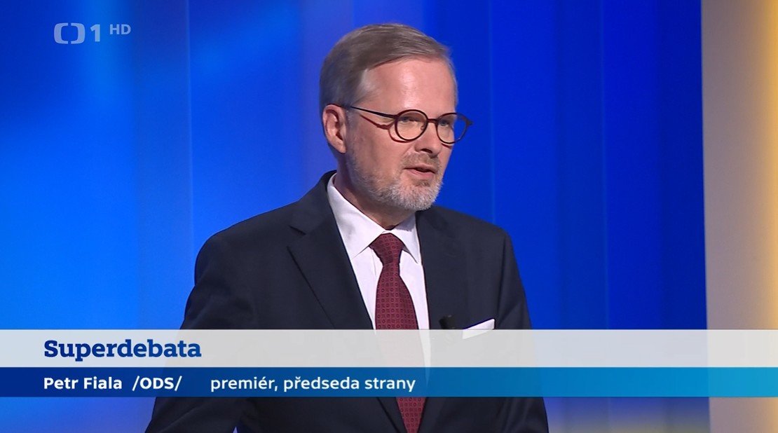 Lídři sněmovních stran v Superdebatě ČT diskutovali o vztahu národní a unijní politiky