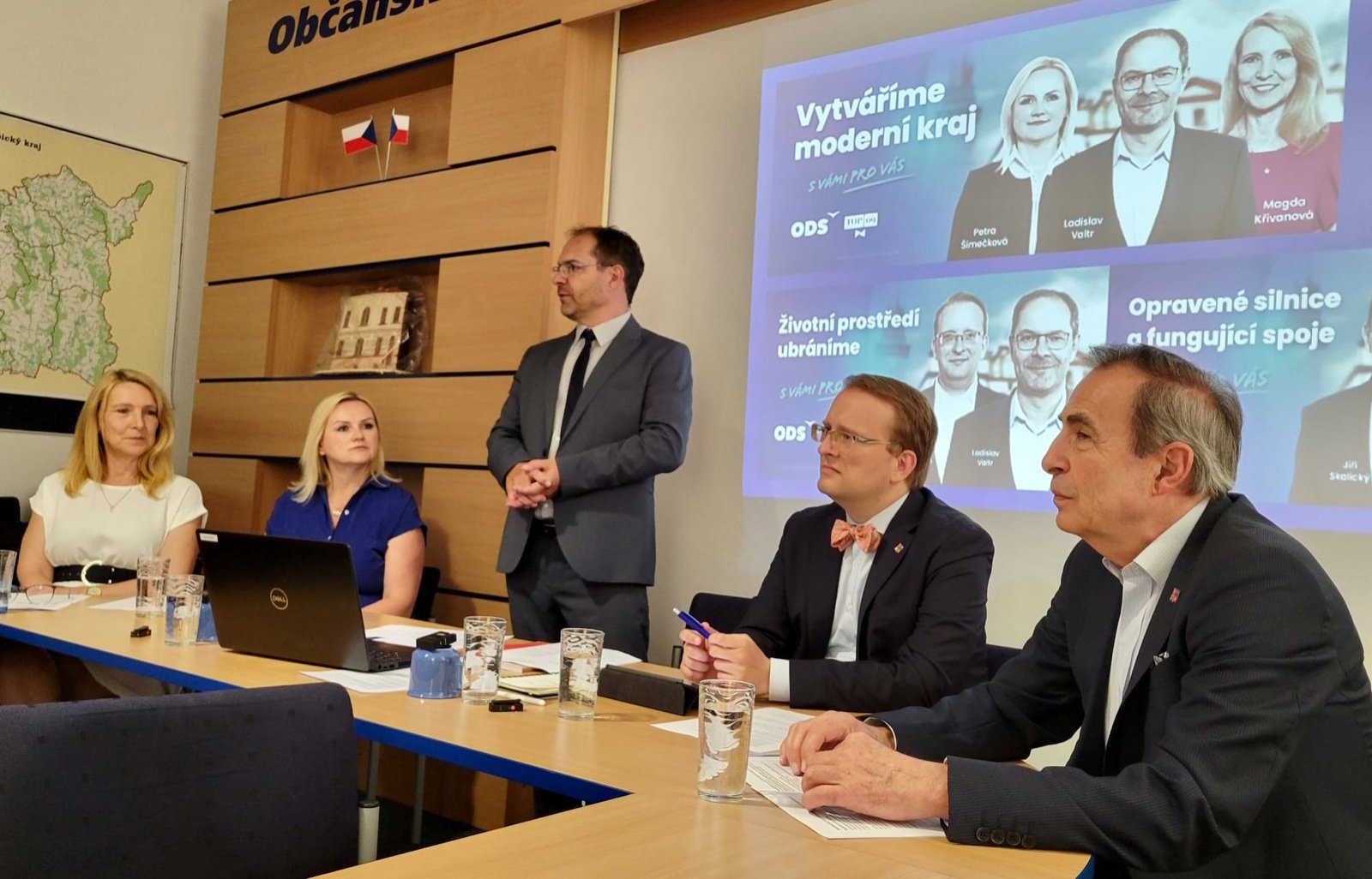 Koalice ODS a TOP 09 nasazuje do služby pro kraj odborníky
