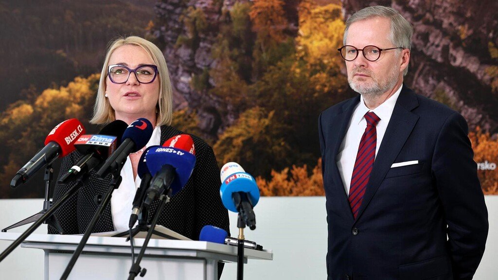 První zásilka muniční iniciativy je na Ukrajině, Česká republika do ní přispěje téměř 866 miliony korun