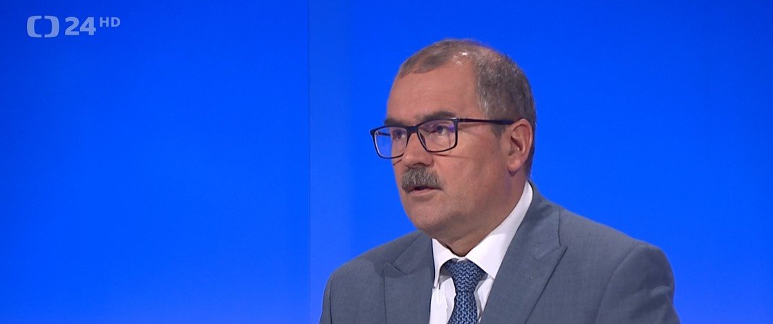 Začíná třídenní summit NATO
