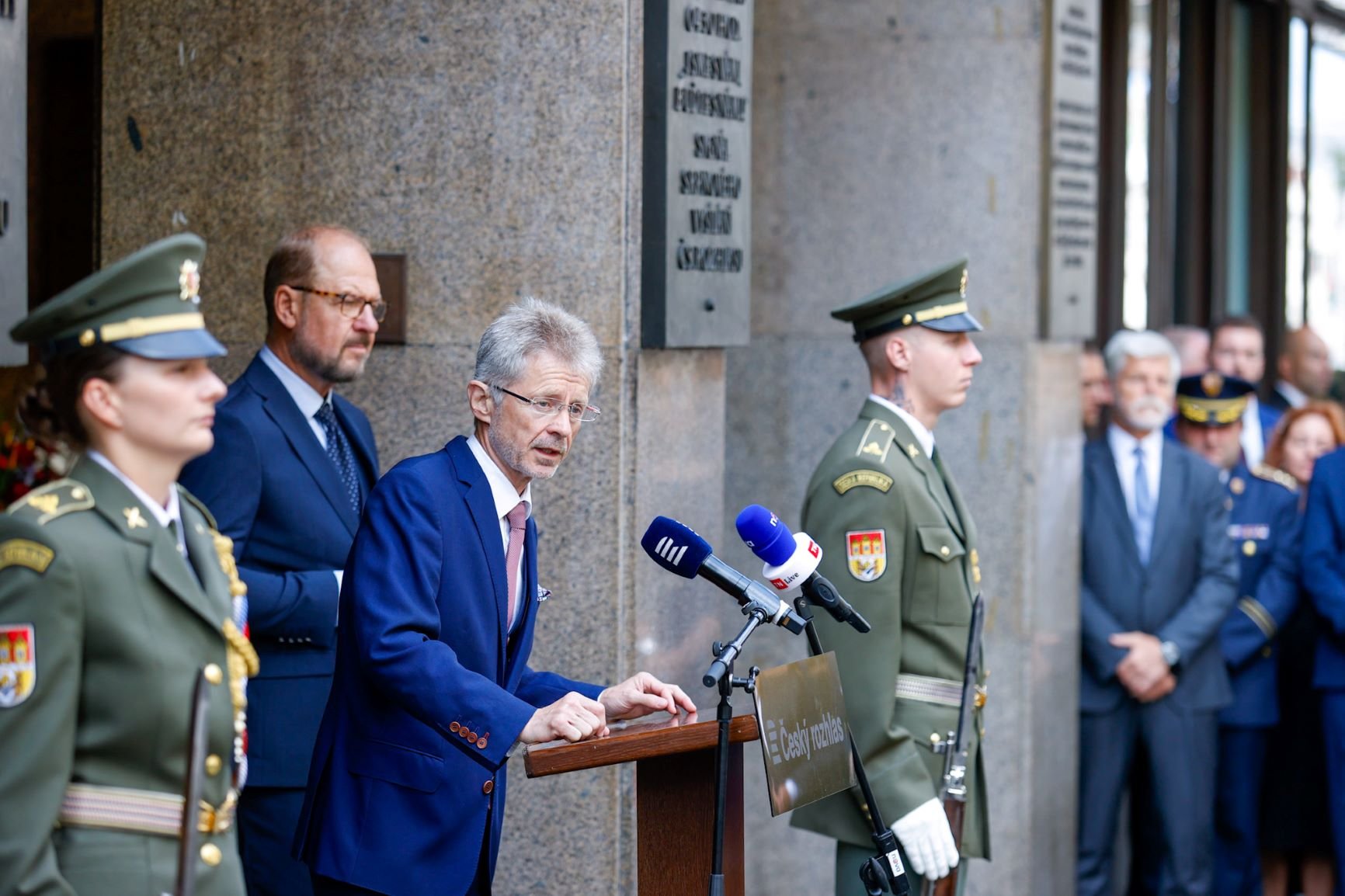 Předseda Vystrčil u Českého rozhlasu: Lidé v roce 1968 bojovali slovem proti tankům, beze zbraní proti zbraním. To jsou příběhy, na které můžeme být hrdí