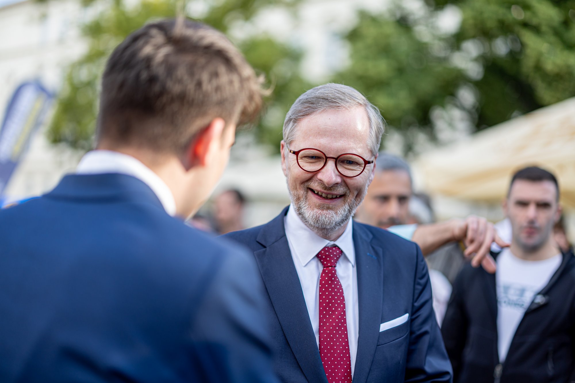 Petr Fiala zahájí tour Českem výstupem na Ještěd, v Ústí nad Labem se setká s občany v centru i na sídlišti Mojžíř