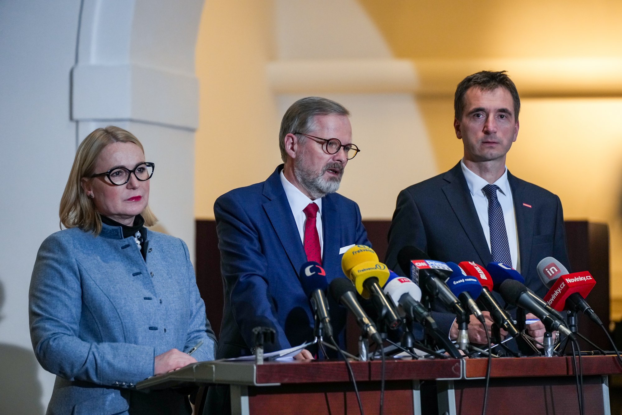 Vláda podpoří povodněmi postižené sportovní organizace a firmy, rozšíří i pomoc podnikatelům obchodujícím s Ukrajinou