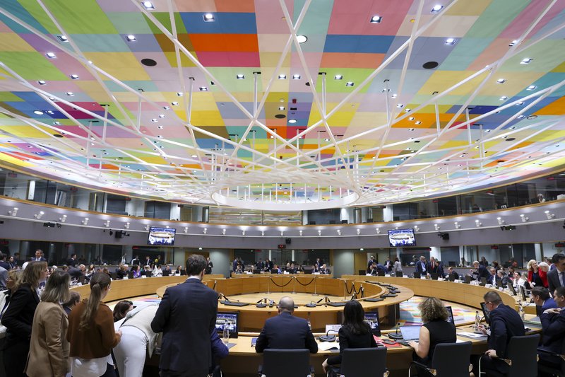 Ministři dopravy v Bruselu diskutovali o právech cestujících, evropské automobilové politice i zákazu řízení s celoevropským účinkem