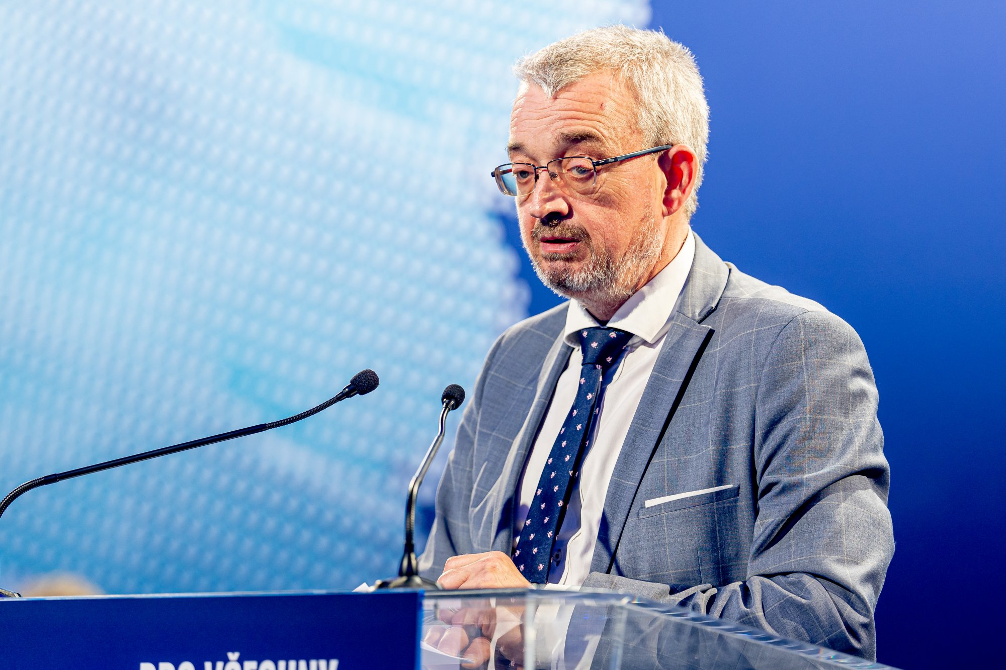 Marek Benda: Je nespravedlivé dát každého násilníka do škatulky pedofilů. Stoletý zákaz práce s dětmi je populistický