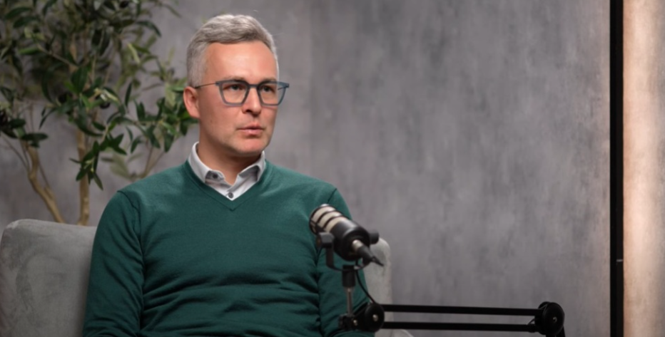 Europoslanec Ondřej Krutílek: Za krizi automobilek mohou i regulace. Auta zdražují a chybí výběr