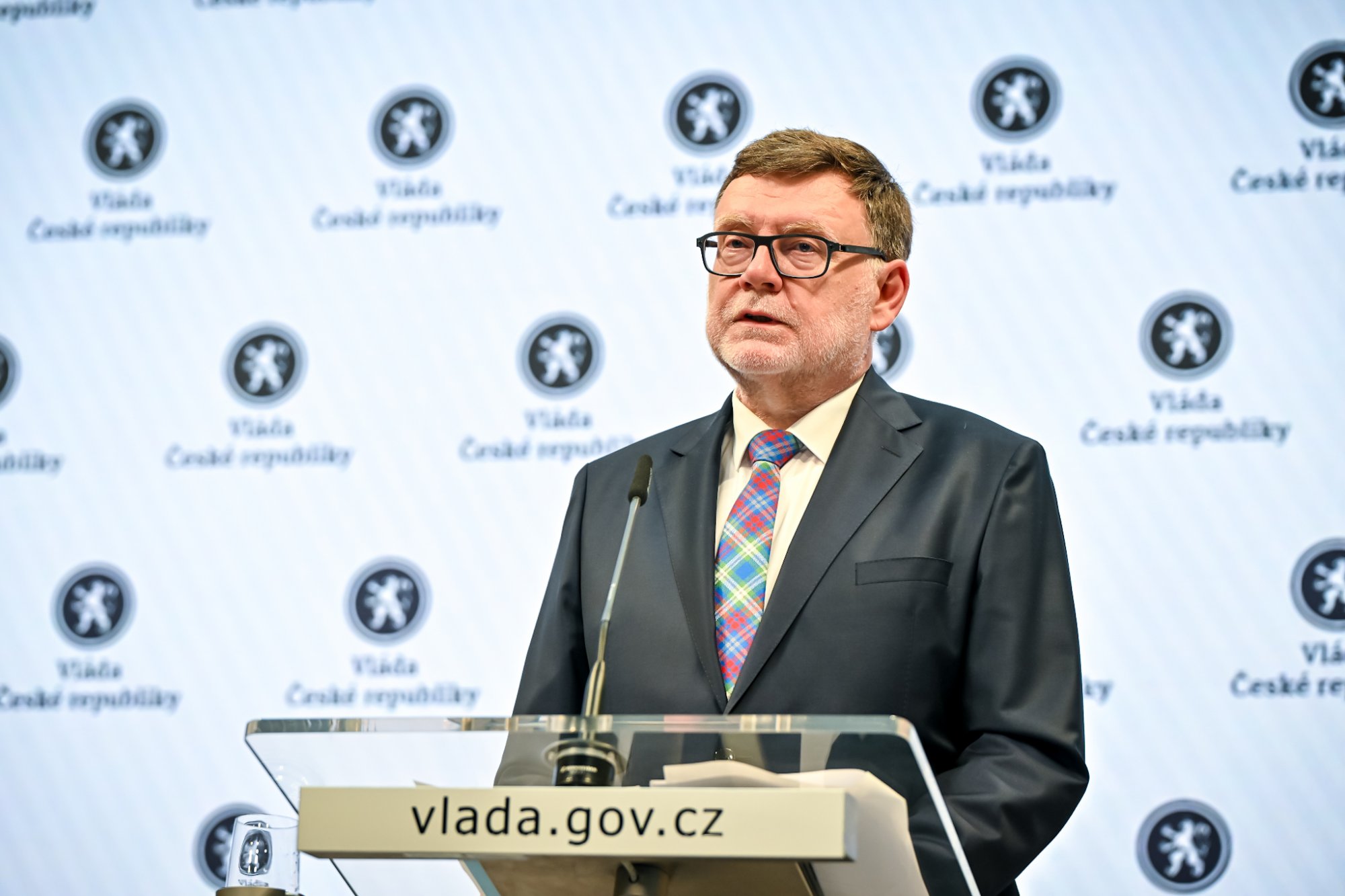 Zbyněk Stanjura: Meziroční pokles deficitu za první čtvrtletí jasně ukazuje pozitivní vývoj hospodaření státu a to, že vládní kroky k ozdravění veřejných financí fungují