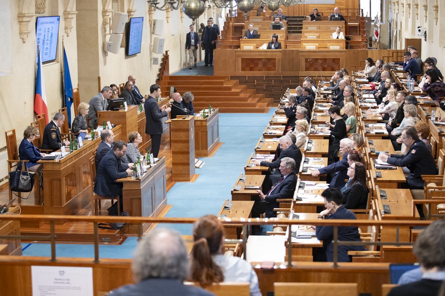 ČR musí urychlit přijímání opatření pro omezení výskytu látek obsahujících rizikové sloučeniny PFAS, shodli se účastníci debaty v Senátu