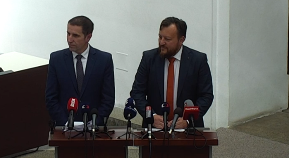 ODS připravuje razantní úpravy systému oddlužení a exekucí, „jednou a dost,“ zní z poslaneckých lavic