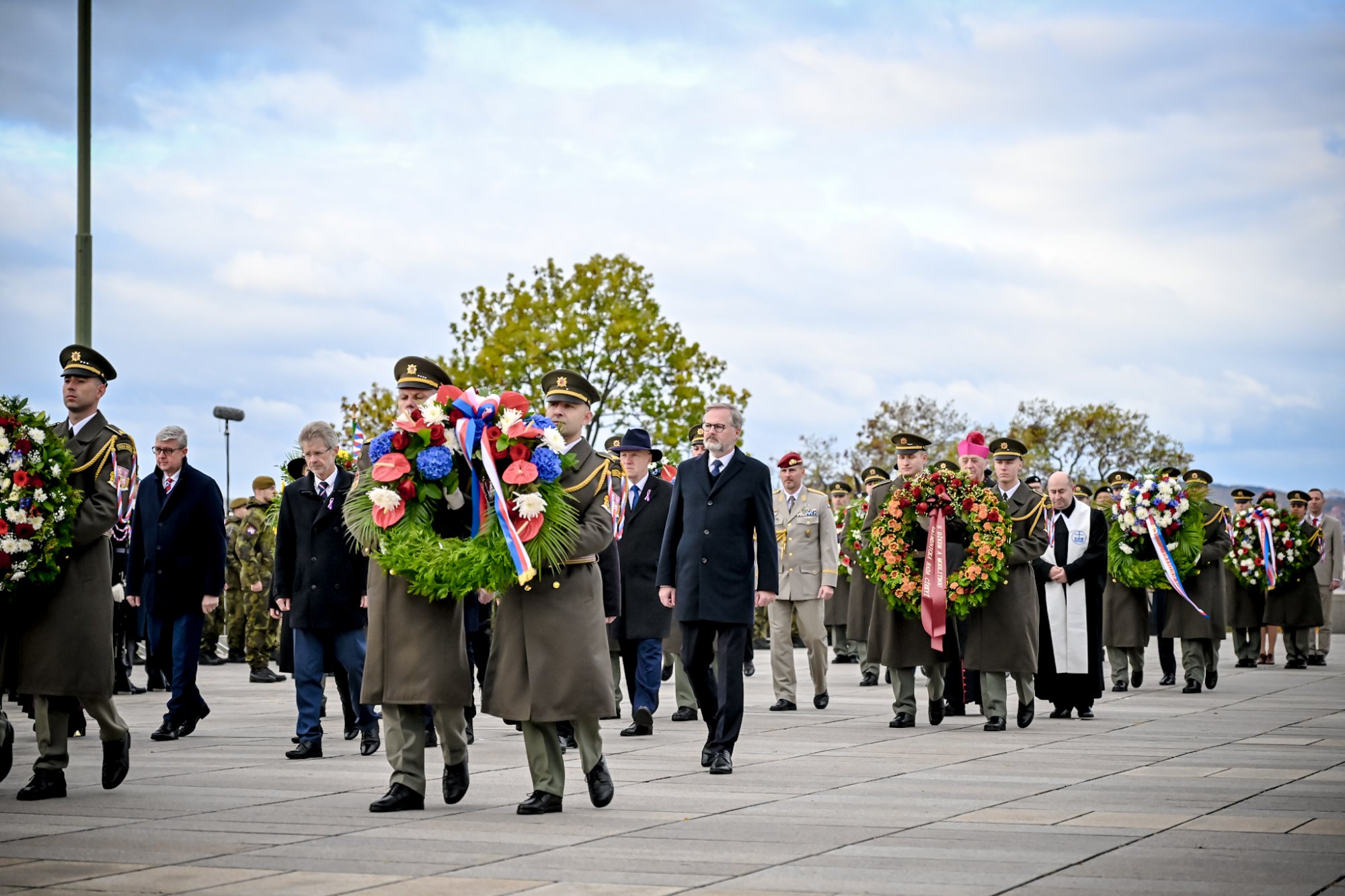 107 let od vzniku Československa: Premiér Fiala připomněl hodnoty svobody a demokracie