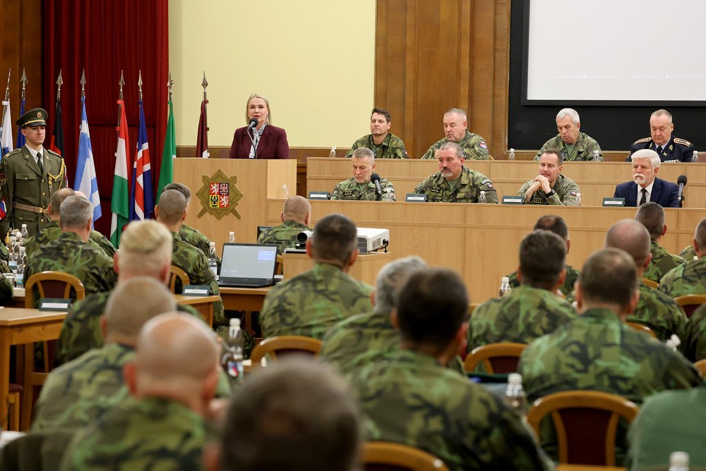 Projev ministryně obrany Jany Černocové na Velitelském shromáždění náčelníka Generálního štábu AČR