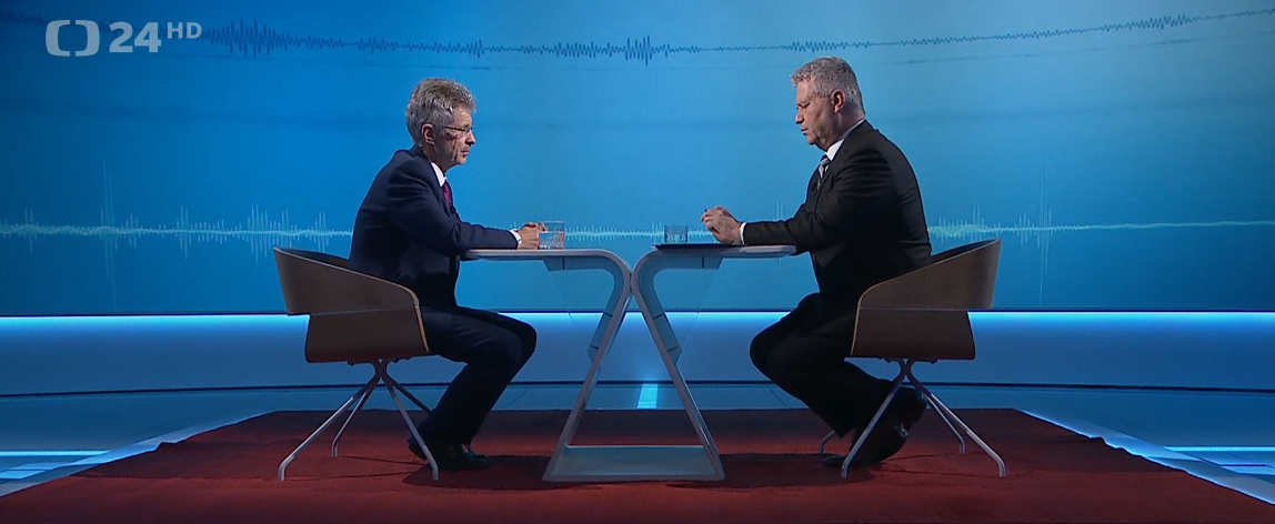 Okamura při návštěvě Slovenska „zapomněl tričko Česka doma“, řekl Miloš Vystrčil v Interview ČT24