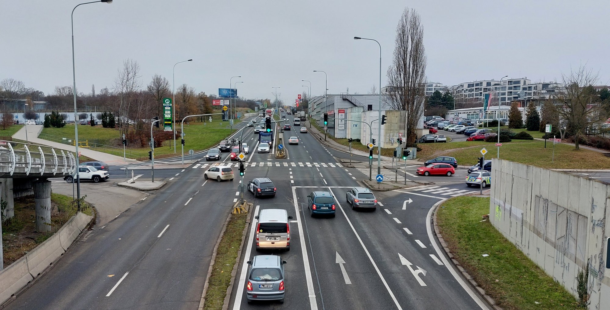 Úprava důležité barrandovské křižovatky je dokončena