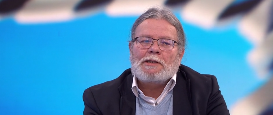 Alexandr Vondra pro CNN Prima News: Aby Babiš přežil, musí Okamurovy výroky házet do autu. Koalici drží kvůli imunitě