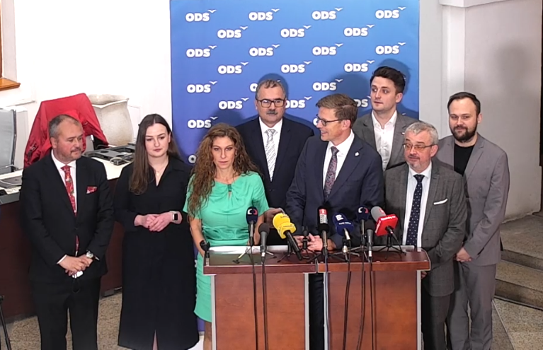 Poslanecký klub ODS má nové vedení: zkušenost doplněná o nové tváře a energii