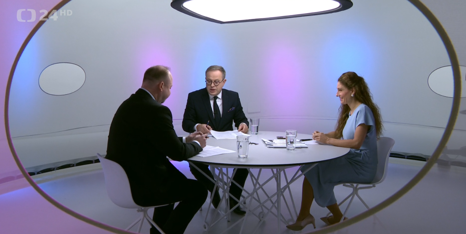 Eva Decroix: Ať Babiš vše vysvětlí u soudu.