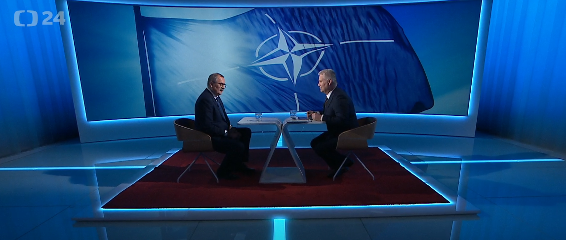 Interview ČT24: NATO vám dá úkol a čeká, že ho splníte, říká Pavel Žáček