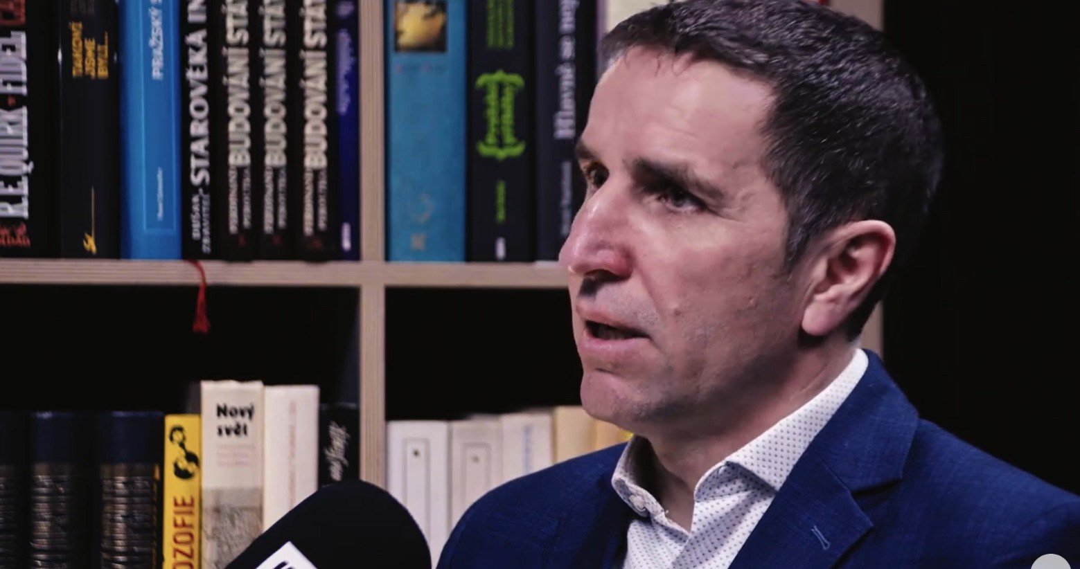 Karel Haas na INFO.cz varuje před Babišem: Turek a Dubaj jsou divadlo, potichu vám seberou majetek