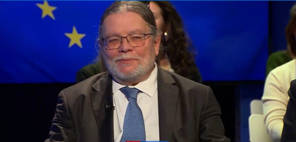 Alexandr Vondra: České zájmy v Evropě na CNN Prima News