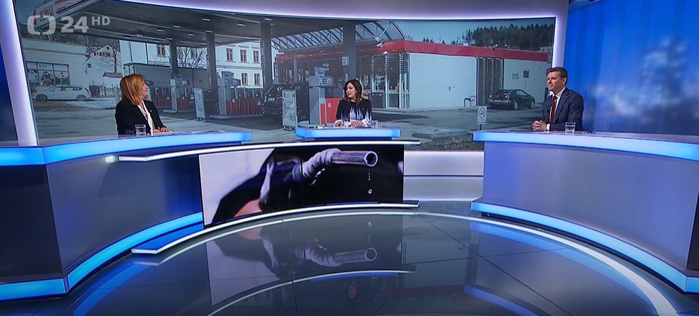 Jan Skopeček: Události, komentáře ČT24 k zastropování cen pohonných hmot